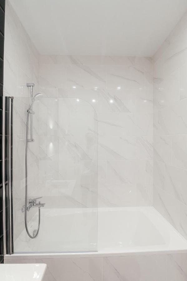 Pearl Premium Apartments 5 キエフ エクステリア 写真